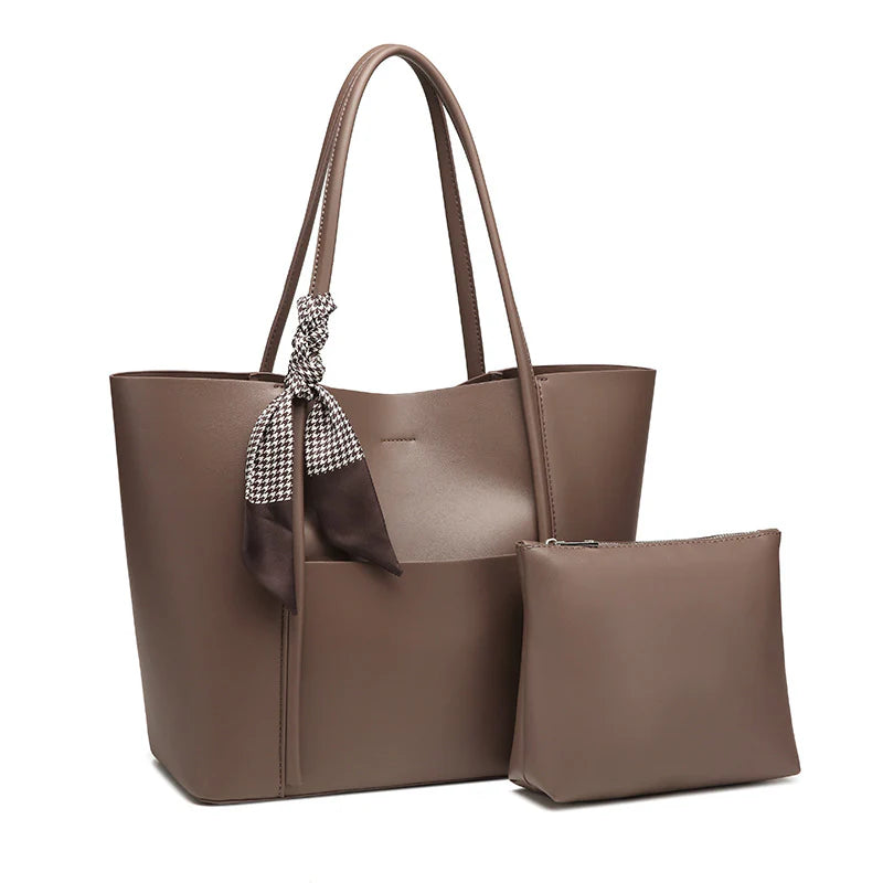 The Amaris Luxe Tote